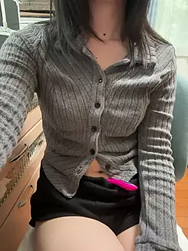 Snapshot of Mei_0906 chatting on 15, 6, 2026 Mei 0906 online show from 15, 6, 2026