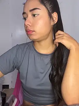 Snapshot of _Luana chatting on 7, 2, 2025  Luana online show from 7, 2, 2025