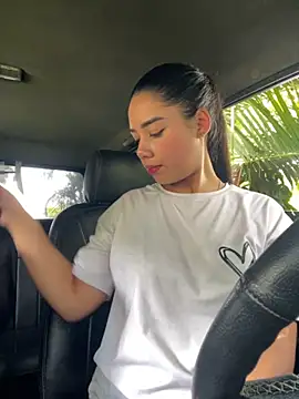  Luana online show from 3, 12, 2025