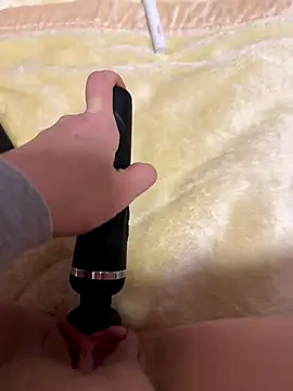 luisa1 online show from 5, 12, 2025