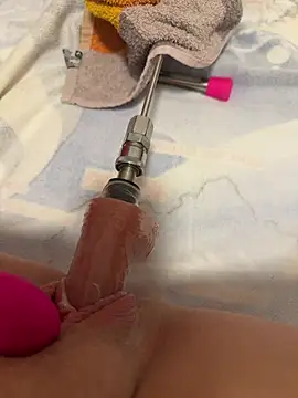 luisa1 online show from 8, 4, 2026