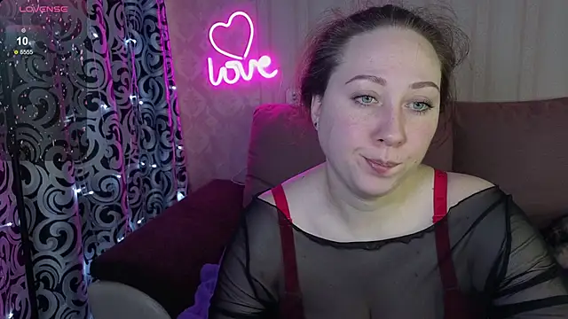 KellyCrystall online show from 27, 3, 2026