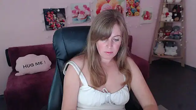 Hot Milady online show from 28, 7, 2026