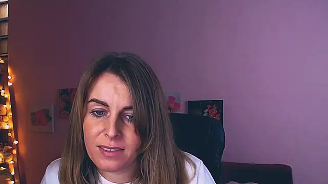 Hot Milady online show from 27, 1, 2025