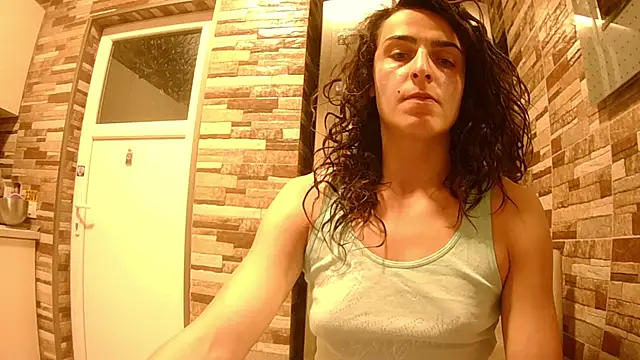 Snapshot of JojoFit chatting on 11, 3, 2025 JojoFit online show from 11, 3, 2025