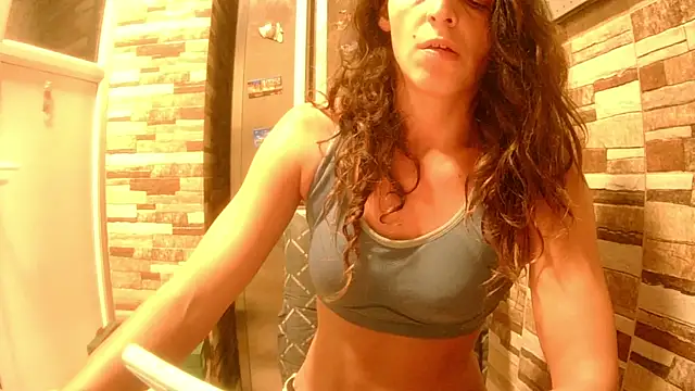 Snapshot of JojoFit chatting on 24, 9, 2025 JojoFit online show from 24, 9, 2025