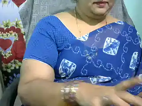 Snapshot of Naughty_Nityaa chatting on 16, 3, 2025 Naughty Nityaa online show from 16, 3, 2025