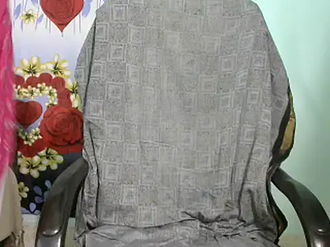 Snapshot of Naughty_Nityaa chatting on 16, 3, 2025 Naughty Nityaa online show from 16, 3, 2025