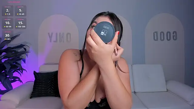 Snapshot of ValeriaRoldanX chatting on 26, 6, 2026 ValeriaRoldanX online show from 26, 6, 2026