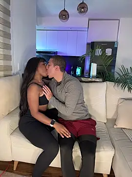 tiana nave online show from 4, 11, 2025