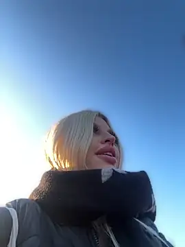 MacTroy online show from 3, 3, 2026