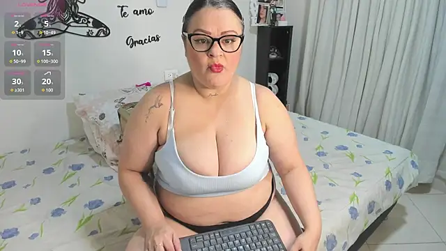 Snapshot of barbaara__ chatting on 8, 7, 2026 barbaara online show from 8, 7, 2026