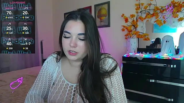 Lillianhot68 online show from 5, 11, 2025