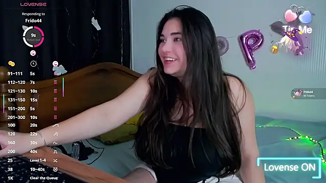 Lillianhot68 online show from 4, 3, 2025