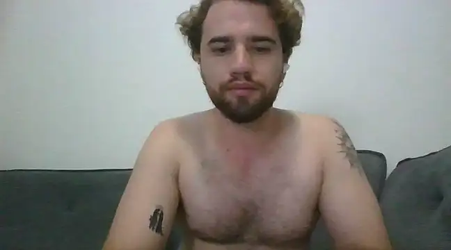 Snapshot of TomAlex chatting on 31, 1, 2025 TomAlex online show from 31, 1, 2025