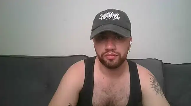 Snapshot of TomAlex chatting on 6, 3, 2025 TomAlex online show from 6, 3, 2025