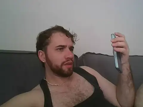 Snapshot of TomAlex chatting on 13, 9, 2025 TomAlex online show from 13, 9, 2025