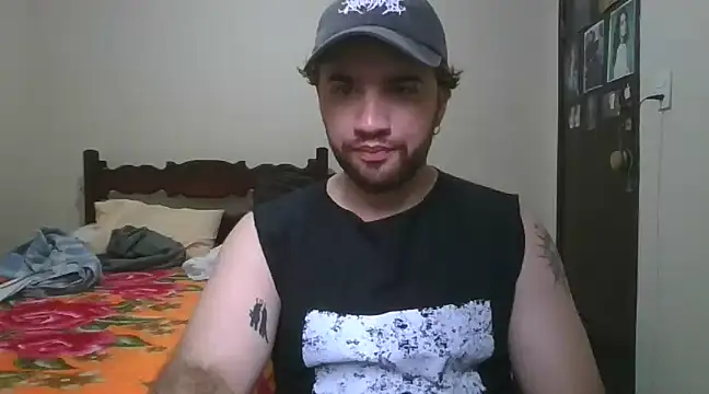Snapshot of TomAlex chatting on 8, 2, 2025 TomAlex online show from 8, 2, 2025