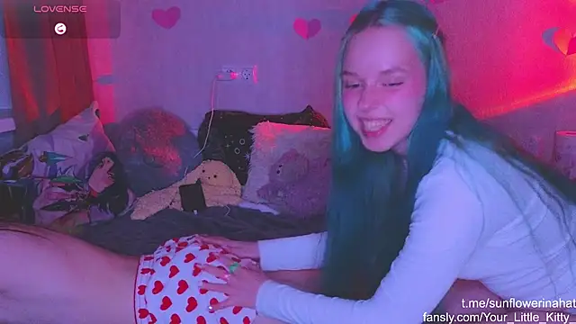 Snapshot of 812sunflowerinahat chatting on 15, 2, 2025 812sunflowerinahat online show from 15, 2, 2025