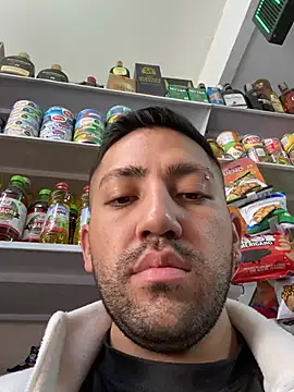 JuanZapata33 online show from 20, 2, 2026