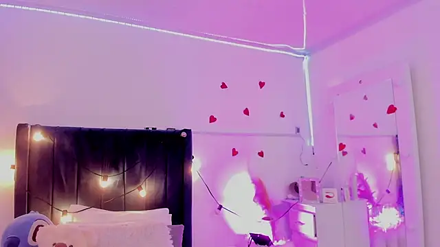 CamiloDoumit online show from 20, 2, 2025