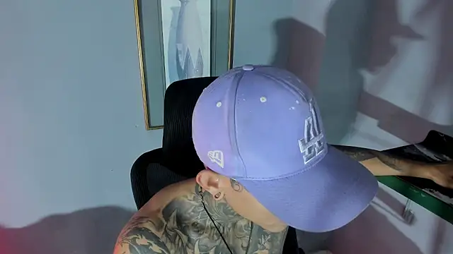 Travistanner 28 online show from 6, 2, 2026