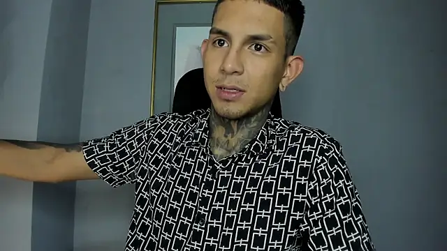 Travistanner 28 online show from 4, 2, 2026