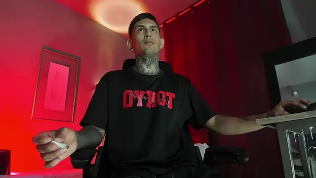 Travistanner 28 online show from 19, 3, 2026