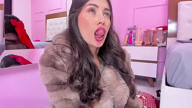 alysonJackson online show from 4, 12, 2025