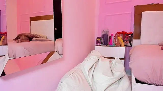 alysonJackson online show from 23, 4, 2026