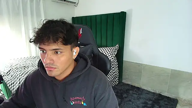 man dur07 online show from 3, 2, 2026