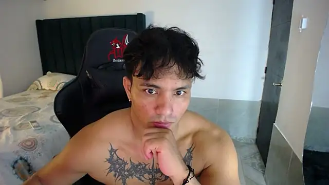 Snapshot of man_dur07 chatting on 13, 5, 2026 man dur07 online show from 13, 5, 2026
