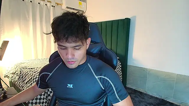 man dur07 online show from 14, 12, 2025