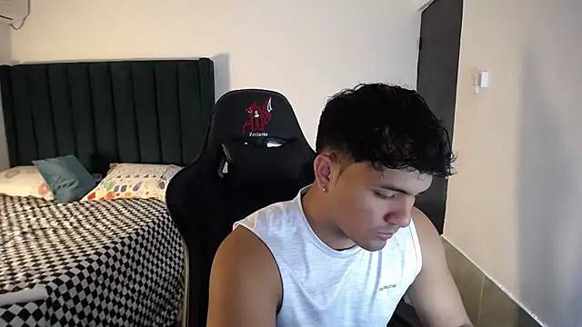 man dur07 online show from 18, 10, 2025