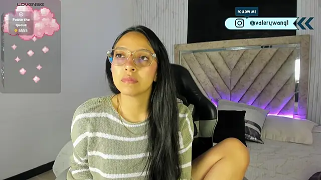 Valery wang online show from 20, 12, 2025