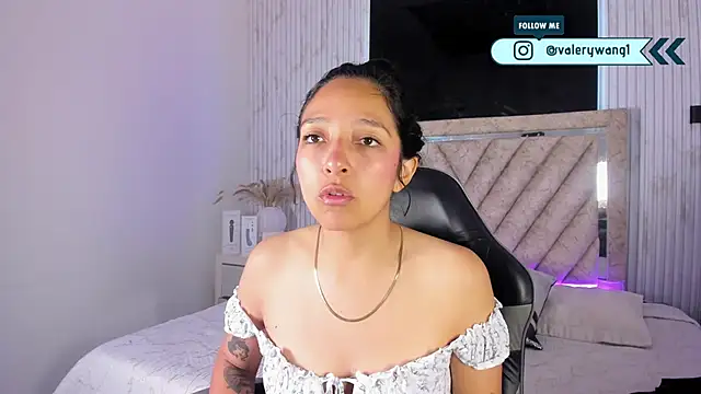 Valery wang online show from 21, 12, 2025