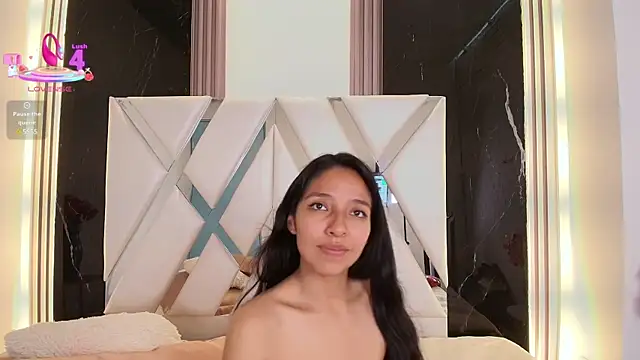 Snapshot of Valery_wang chatting on 12, 3, 2025 Valery wang online show from 12, 3, 2025