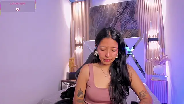 Valery wang online show from 13, 4, 2026