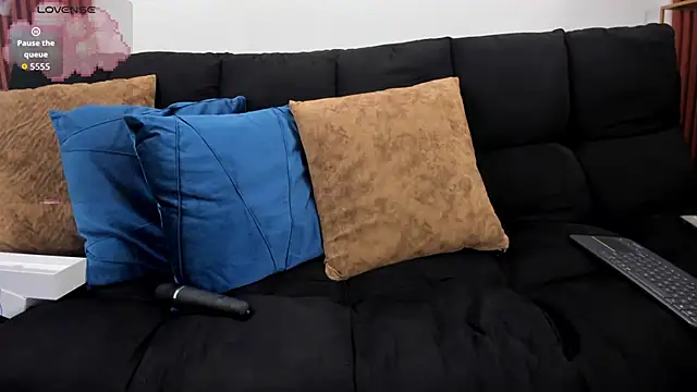 Valery wang online show from 20, 10, 2025