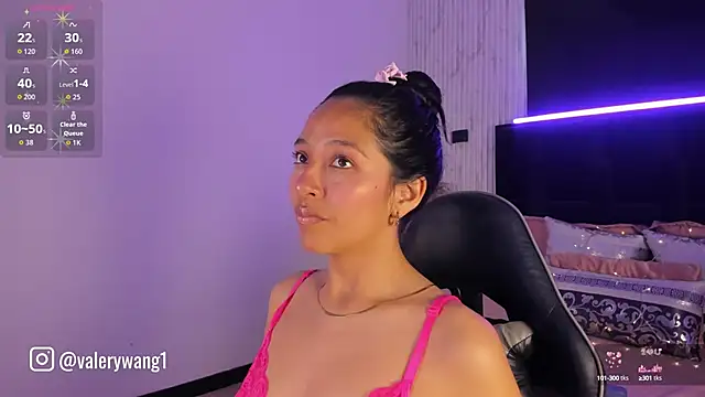 Snapshot of Valery_wang chatting on 6, 10, 2025 Valery wang online show from 6, 10, 2025