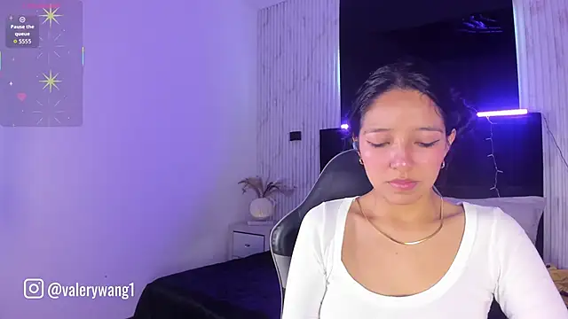 Snapshot of Valery_wang chatting on 17, 9, 2025 Valery wang online show from 17, 9, 2025