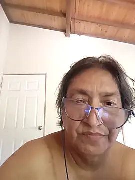 florecita69 online show from 10, 11, 2025