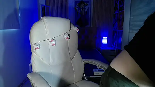 kittyhouse hs online show from 23, 9, 2025