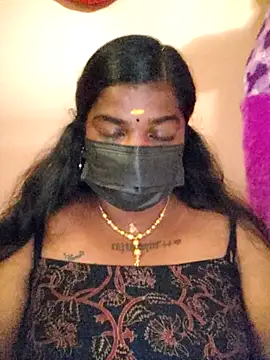 Snapshot of sulekha-mallu chatting on 5, 10, 2025 sulekha-mallu online show from 5, 10, 2025
