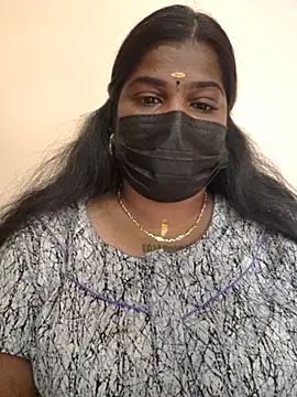 Snapshot of sulekha-mallu chatting on 10, 9, 2025 sulekha-mallu online show from 10, 9, 2025