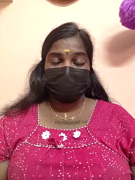 Snapshot of sulekha-mallu chatting on 13, 9, 2025 sulekha-mallu online show from 13, 9, 2025