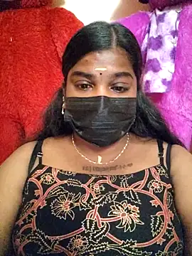 Snapshot of sulekha-mallu chatting on 17, 12, 2025 sulekha-mallu online show from 17, 12, 2025