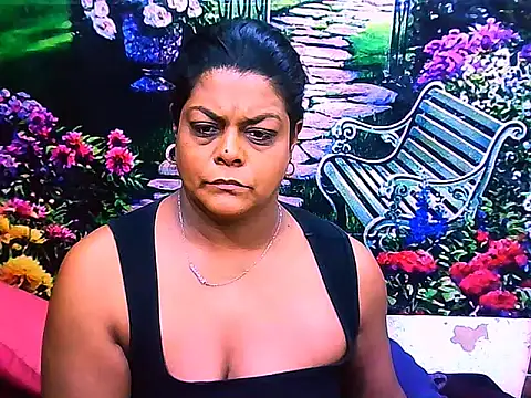 indianCherryPie online show from 26, 4, 2026