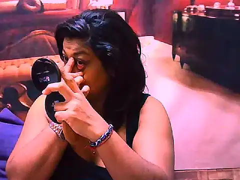 indianCherryPie online show from 28, 4, 2026