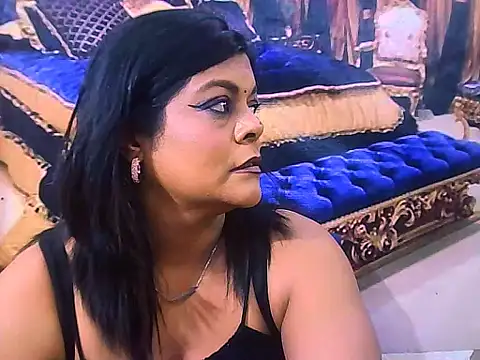 indianCherryPie online show from 5, 6, 2026